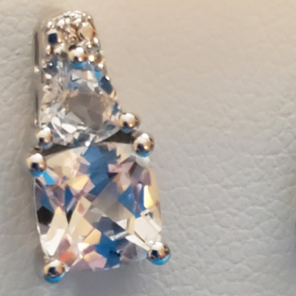 "NWT" White Sapphire earrings set Sterling silver - Picture 5 of 7